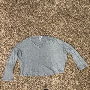 Alya ( Francesca’s ) crop sweater!